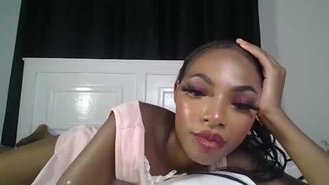 Doll online show from February 2025 10:28:01 PM