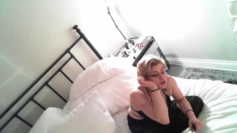 Snapshot of dollfaceklla chatting on December 2024 11:11:02 AM Dollface Killa online show from December 2024 11:11:02 AM