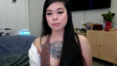 DOLLLFACE online show from February 2025 09:36:01 AM