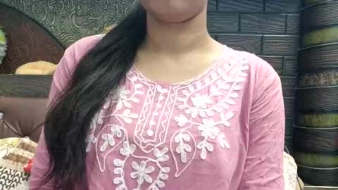 dollmeenu online show from November 2025 04:44:01 PM