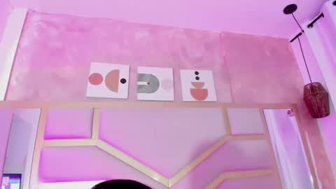 Snapshot of dollsweety chatting on September 2025 10:37:01 PM Dollsweety online show from September 2025 10:37:01 PM