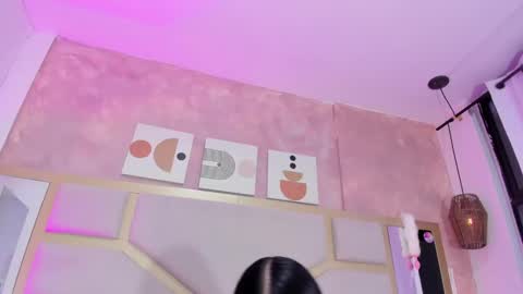 Snapshot of dollsweety chatting on October 2025 10:09:01 PM Dollsweety online show from October 2025 10:09:01 PM