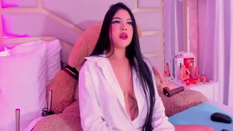 Snapshot of dollsweety chatting on December 2025 09:20:01 PM Dollsweety online show from December 2025 09:20:01 PM