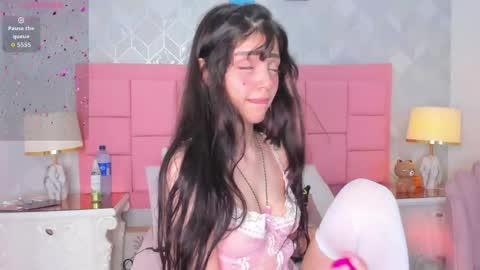Snapshot of dolly_kitter chatting on May 2026 11:38:01 AM dolly_kitter online show from May 2026 11:38:01 AM