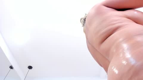 dolly walker online show from January 2025 08:01:01 AM