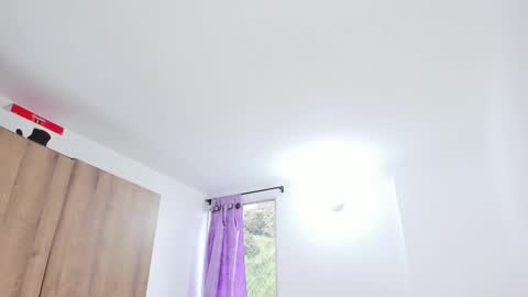 dolly walker online show from October 2025 09:24:01 PM