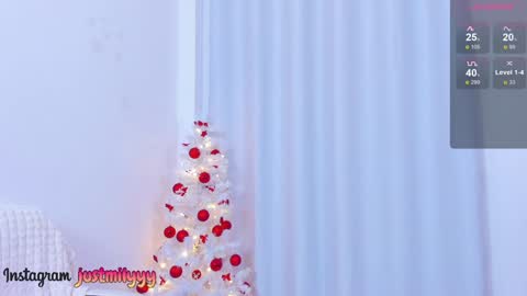 Snapshot of dollyemy chatting on December 2024 07:35:01 PM Emily new inst justmilyyy online show from December 2024 07:35:01 PM