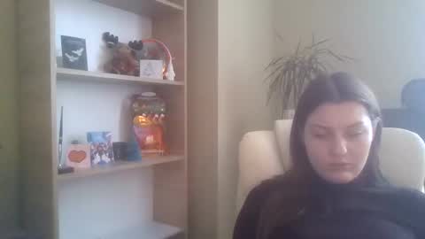 DollyRoma online show from January 2026 12:19:01 PM