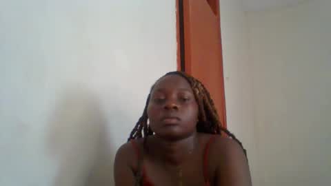 dollyvee online show from April 2026 12:33:01 PM