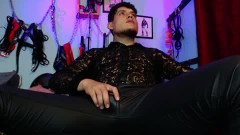 Diego Castell online show from January 2026 12:14:02 AM