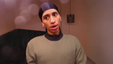 dom_veneno online show from September 2025 07:24:02 PM