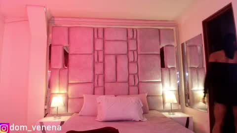 dom_veneno online show from February 2026 05:53:01 PM