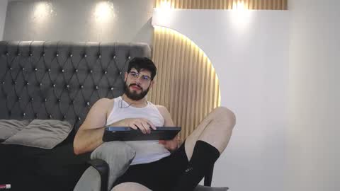 Snapshot of domboy_ chatting on May 2026 08:03:01 PM domboy online show from May 2026 08:03:01 PM