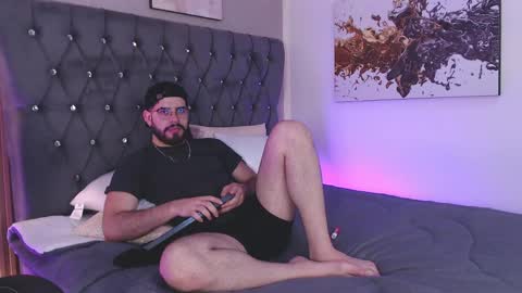 Snapshot of domboy_ chatting on May 2026 08:27:02 PM domboy online show from May 2026 08:27:02 PM