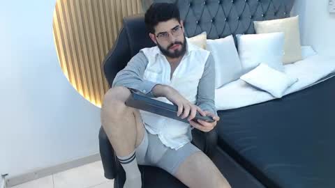 Snapshot of domboy_ chatting on May 2026 08:24:02 PM domboy online show from May 2026 08:24:02 PM