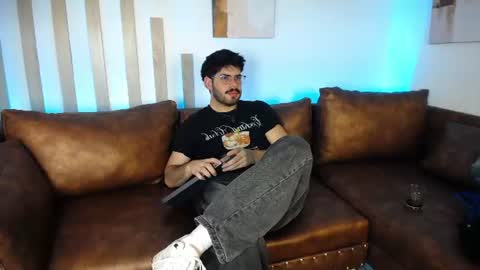 domboy  online show from June 2026 08:39:02 PM