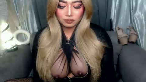 Snapshot of dominant10inchcock chatting on November 2025 05:05:02 PM dominant10inchcock online show from November 2025 05:05:02 PM