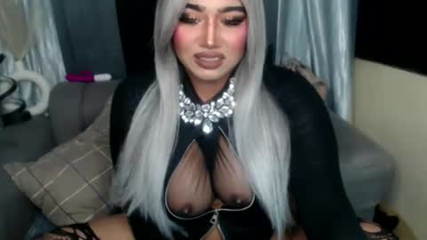 Snapshot of dominant10inchcock chatting on December 2025 05:20:01 PM dominant10inchcock online show from December 2025 05:20:01 PM