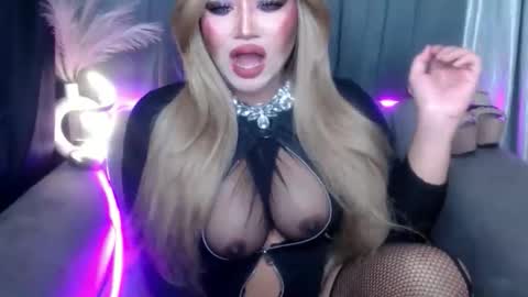 Snapshot of dominant10inchcock chatting on December 2025 01:34:02 AM dominant10inchcock online show from December 2025 01:34:02 AM