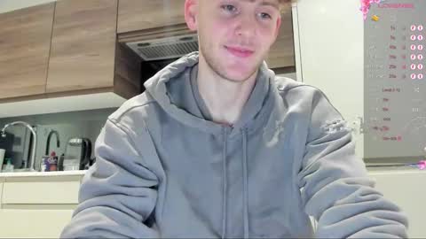 Snapshot of dominantalex182 chatting on December 2025 09:21:02 PM Alex... online show from December 2025 09:21:02 PM