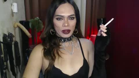 Snapshot of dominantrix_diannaxxx chatting on March 2026 10:07:01 AM diana online show from March 2026 10:07:01 AM