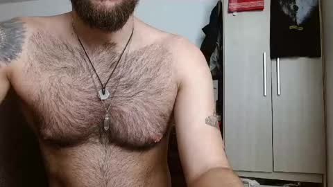Snapshot of dominantthewolf chatting on June 2026 01:33:01 PM Logan - INDEPENDET MODEL online show from June 2026 01:33:01 PM