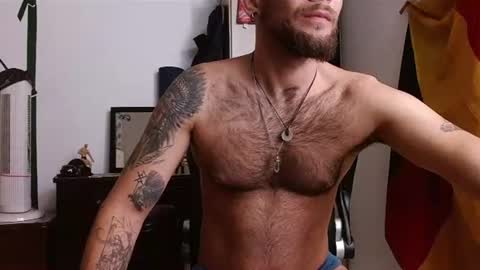 Snapshot of dominantthewolf chatting on July 2026 04:07:02 AM Logan - INDEPENDET MODEL online show from July 2026 04:07:02 AM
