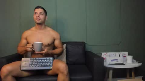 Dominc berry online show from March 2026 12:01:02 PM