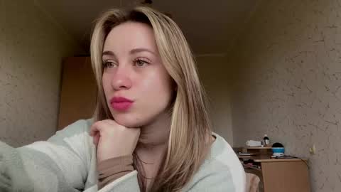 Mia online show from May 2026 07:36:01 AM