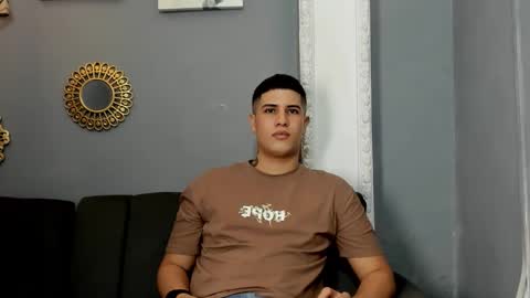 Snapshot of dominic_connor chatting on January 2026 03:22:02 AM DOMI online show from January 2026 03:22:02 AM