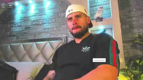 Snapshot of dominic_de_luca chatting on September 2025 03:08:01 AM dominic de luca online show from September 2025 03:08:01 AM