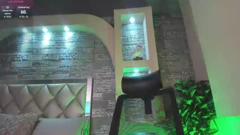 Snapshot of dominic_de_luca chatting on September 2025 03:32:02 AM dominic de luca online show from September 2025 03:32:02 AM