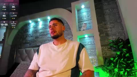 Snapshot of dominic_de_luca chatting on September 2025 02:05:02 AM dominic de luca online show from September 2025 02:05:02 AM