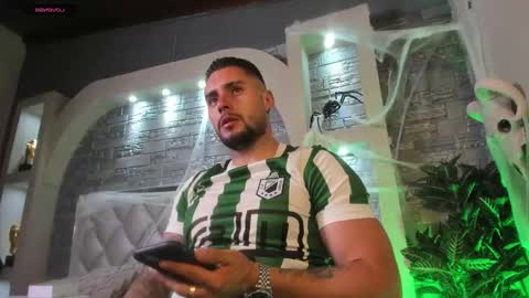 Snapshot of dominic_de_luca chatting on October 2025 02:26:01 AM dominic de luca online show from October 2025 02:26:01 AM