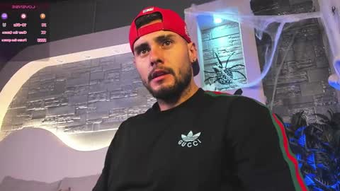 Snapshot of dominic_de_luca chatting on November 2025 05:43:02 AM dominic de luca online show from November 2025 05:43:02 AM