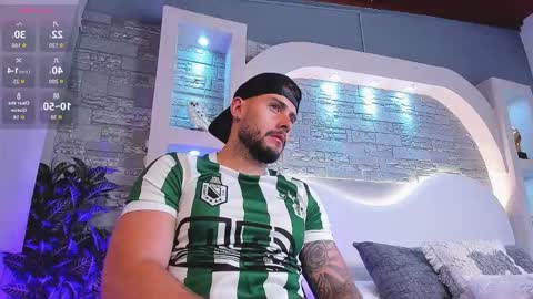 Snapshot of dominic_de_luca chatting on November 2025 03:30:01 AM dominic de luca online show from November 2025 03:30:01 AM