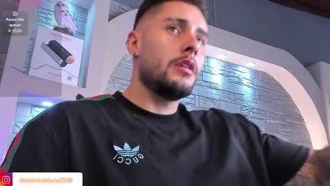 Snapshot of dominic_de_luca chatting on December 2025 04:52:01 AM dominic de luca online show from December 2025 04:52:01 AM