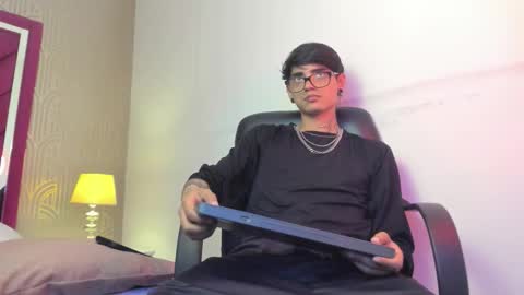 Dominic foox online show from February 2026 06:37:02 PM