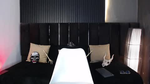 Snapshot of dominic_ghost chatting on October 2025 10:09:01 PM Dominic online show from October 2025 10:09:01 PM