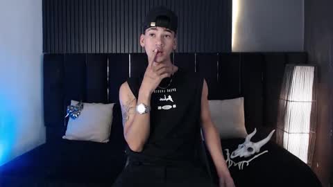 Snapshot of dominic_ghost chatting on October 2025 03:41:02 AM Dominic online show from October 2025 03:41:02 AM