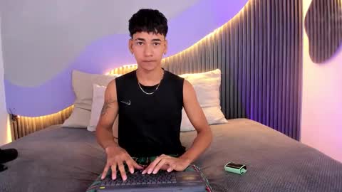 Snapshot of dominic_ghost chatting on November 2025 02:11:01 AM Dominic online show from November 2025 02:11:01 AM