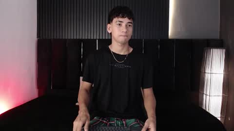 Snapshot of dominic_ghost chatting on December 2025 04:30:01 AM Dominic online show from December 2025 04:30:01 AM