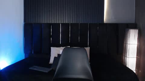 Snapshot of dominic_ghost chatting on January 2026 01:19:01 AM Dominic online show from January 2026 01:19:01 AM