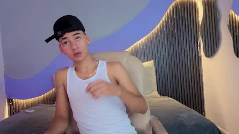 Snapshot of dominic_ghost chatting on January 2026 05:33:02 AM Dominic online show from January 2026 05:33:02 AM