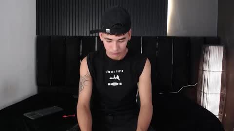 Dominic online show from March 2026 12:16:01 AM