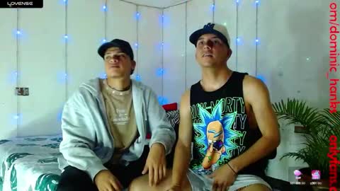 Snapshot of dominic_hanks chatting on February 2025 06:33:01 AM DOMINIC AND ANDREW online show from February 2025 06:33:01 AM