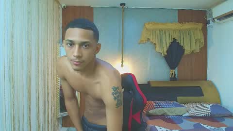 dominic_smith_ online show from April 2026 05:49:02 AM