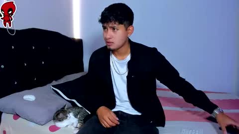  Dominic  online show from March 2026 07:19:01 PM