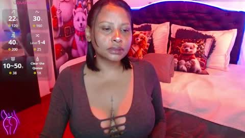 Snapshot of domink_gilr chatting on December 2025 09:23:02 PM D O M I N K online show from December 2025 09:23:02 PM