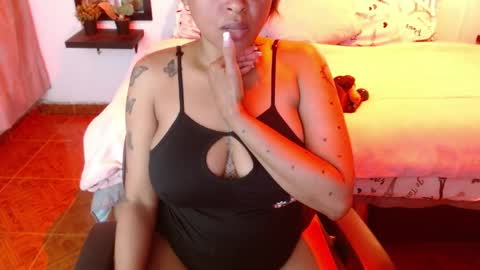  D O M I N K  online show from May 2026 08:47:02 PM